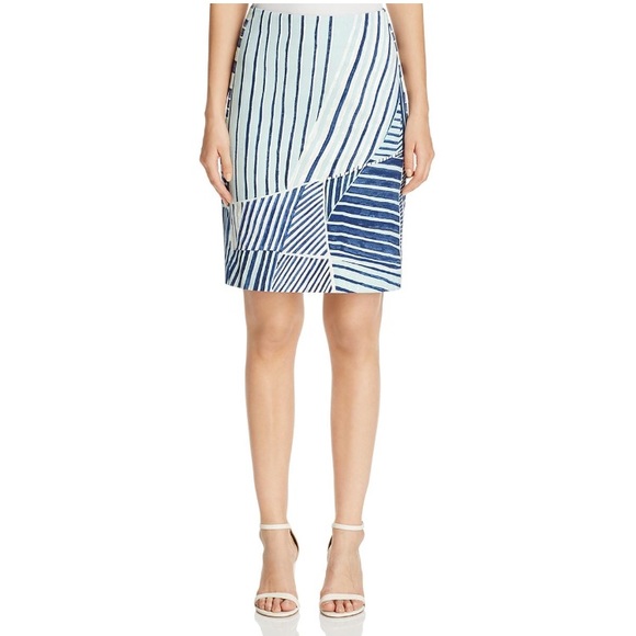 Nic & Zoe Navy, White & Light Blue Palm Leaf Skirt Size 8 - Picture 5 of 13